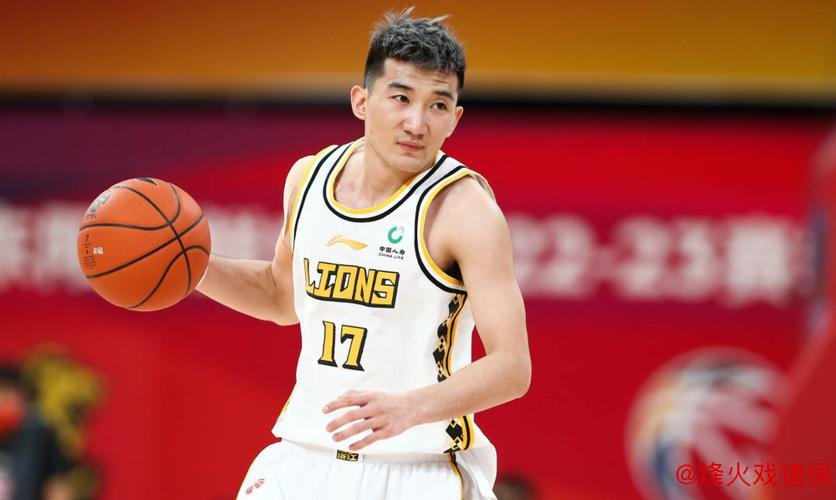 孙铭徽20+7胡金秋24分领衔 广厦六人得分上双轻取四川