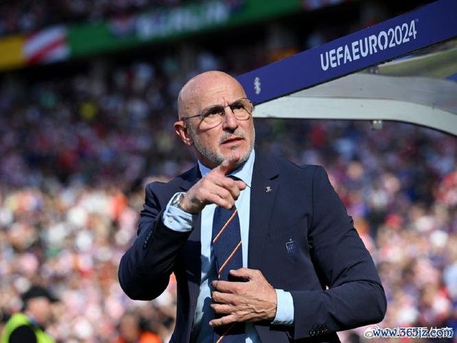 西班牙国家队主帅德拉富恩特正式续约